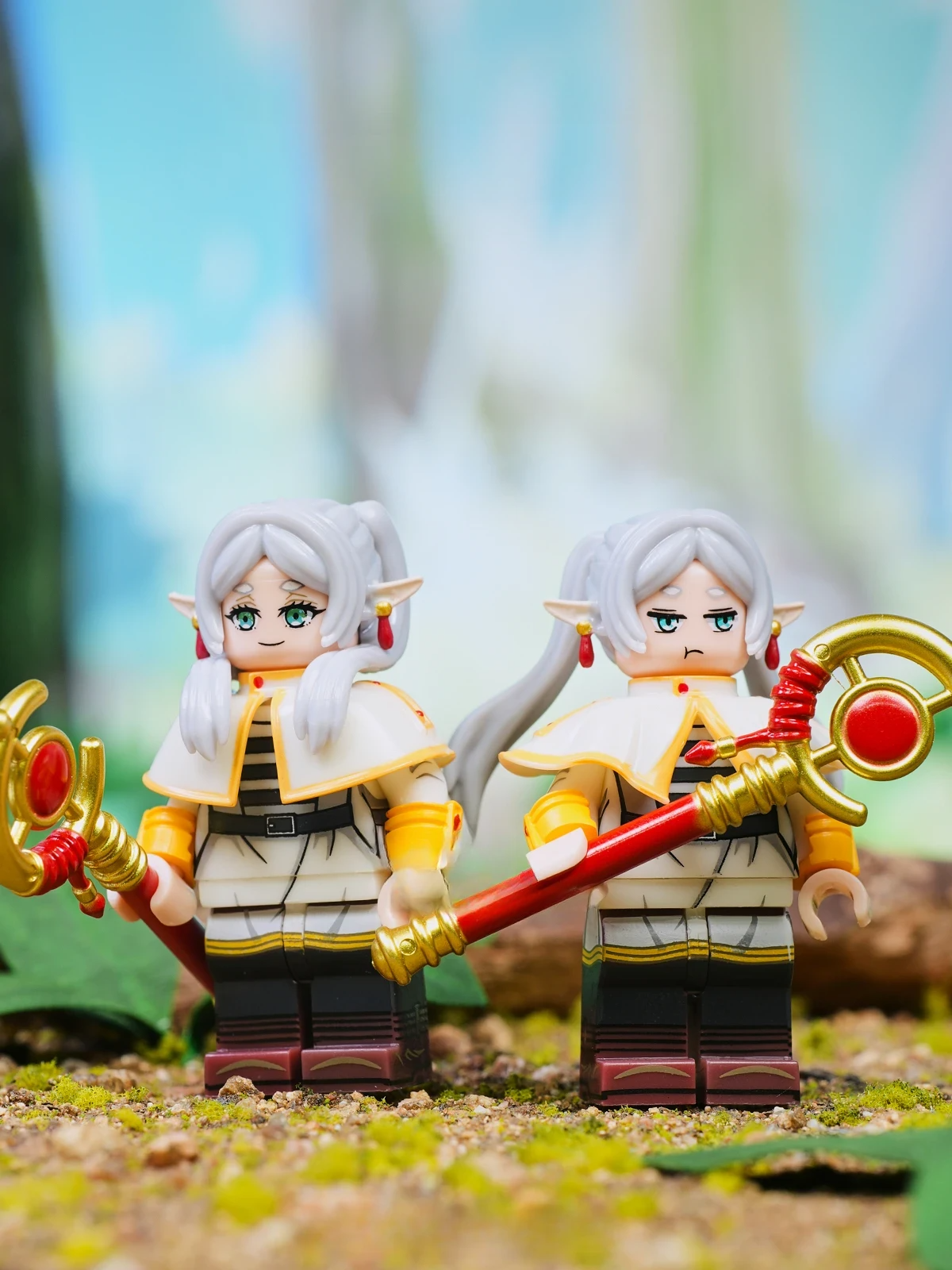 Frieren: Beyond Journey's End Minifigure