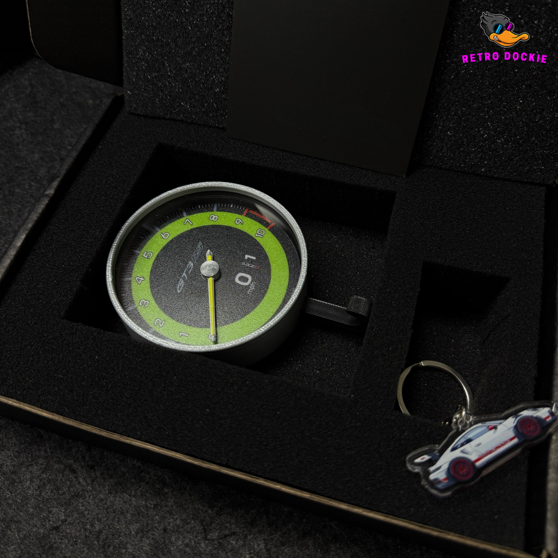 GT3RS Dashboard Key Hook