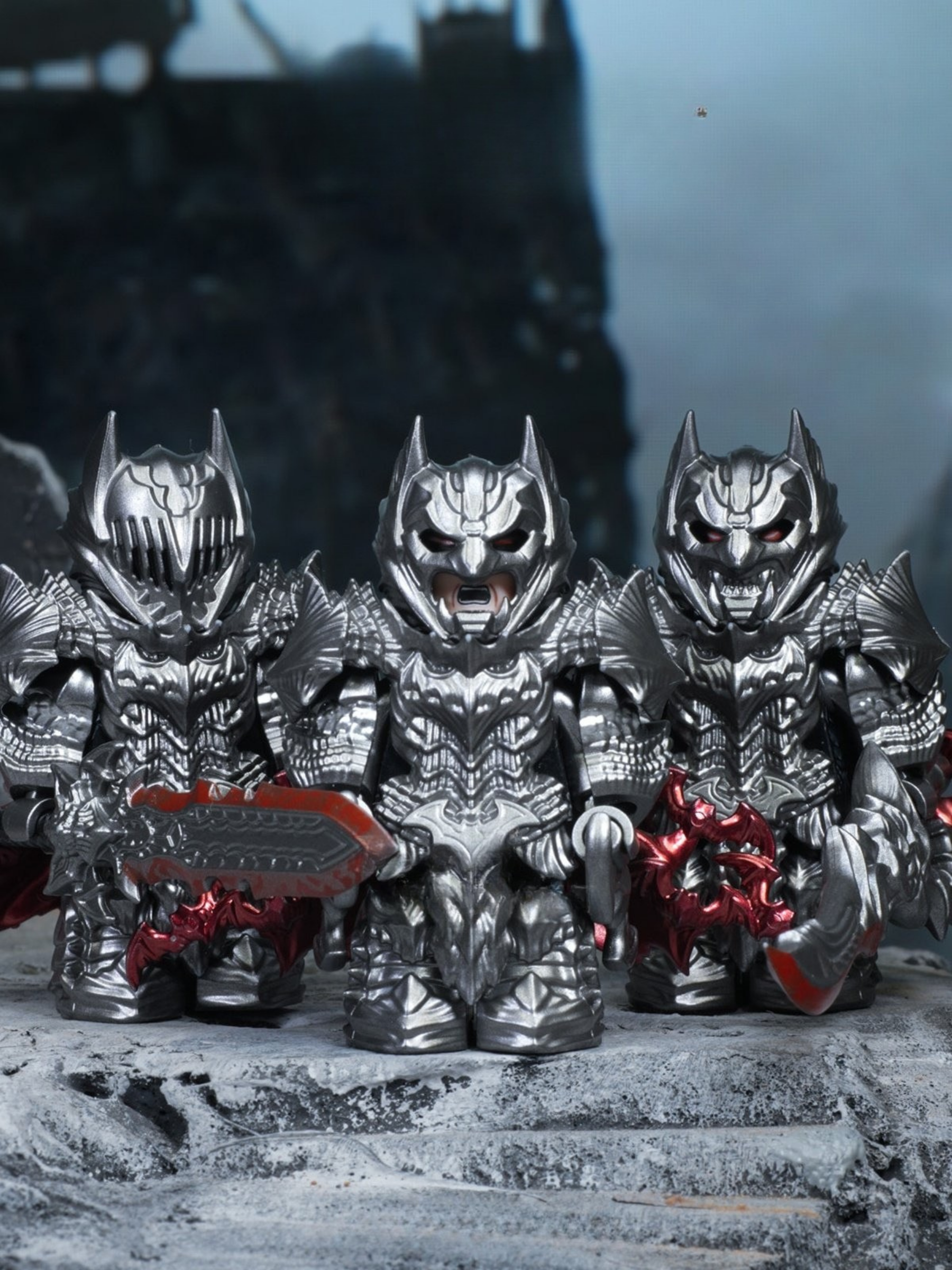 DC Berserker Batman Minifigure