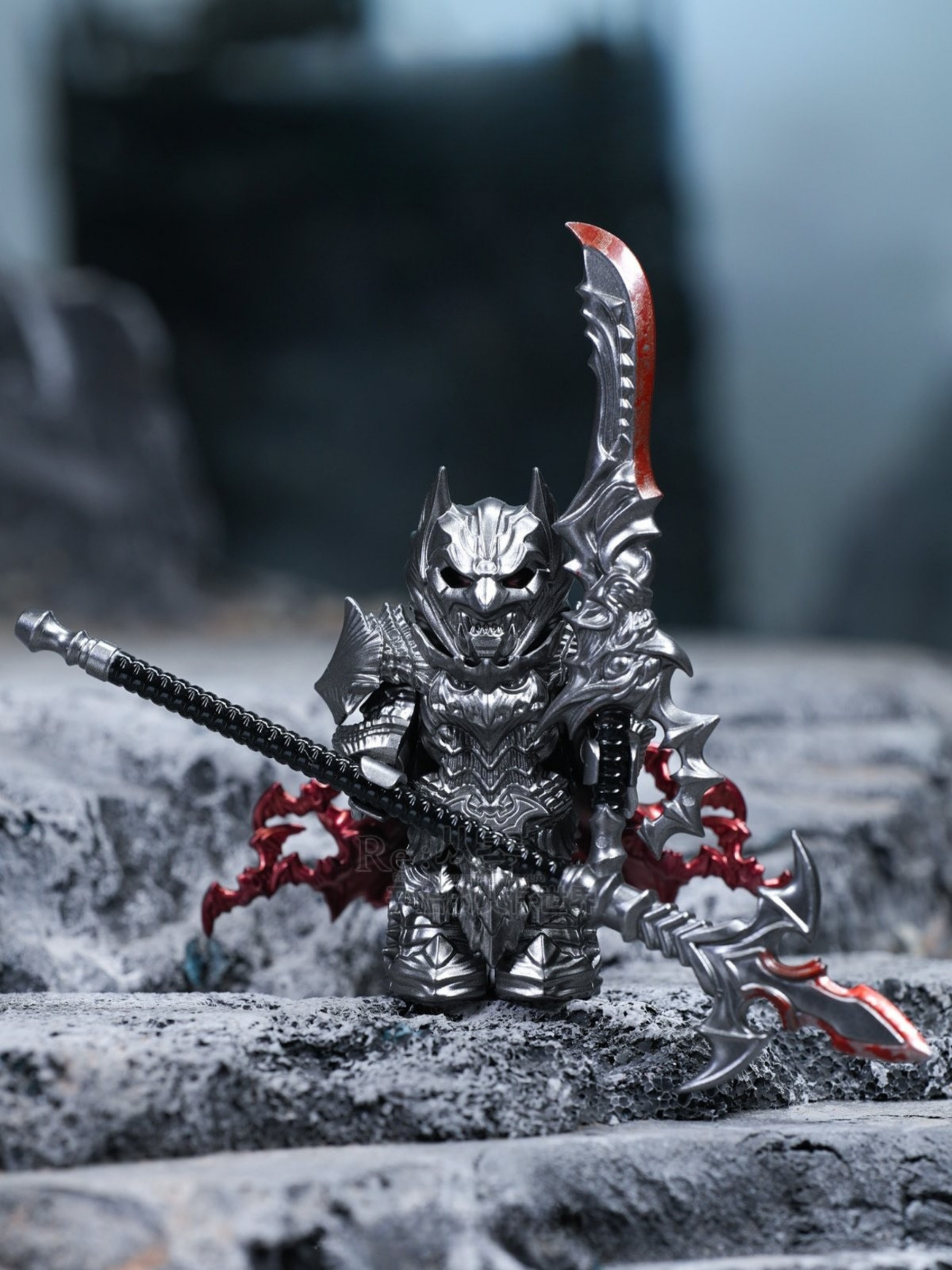 DC Berserker Batman Minifigure