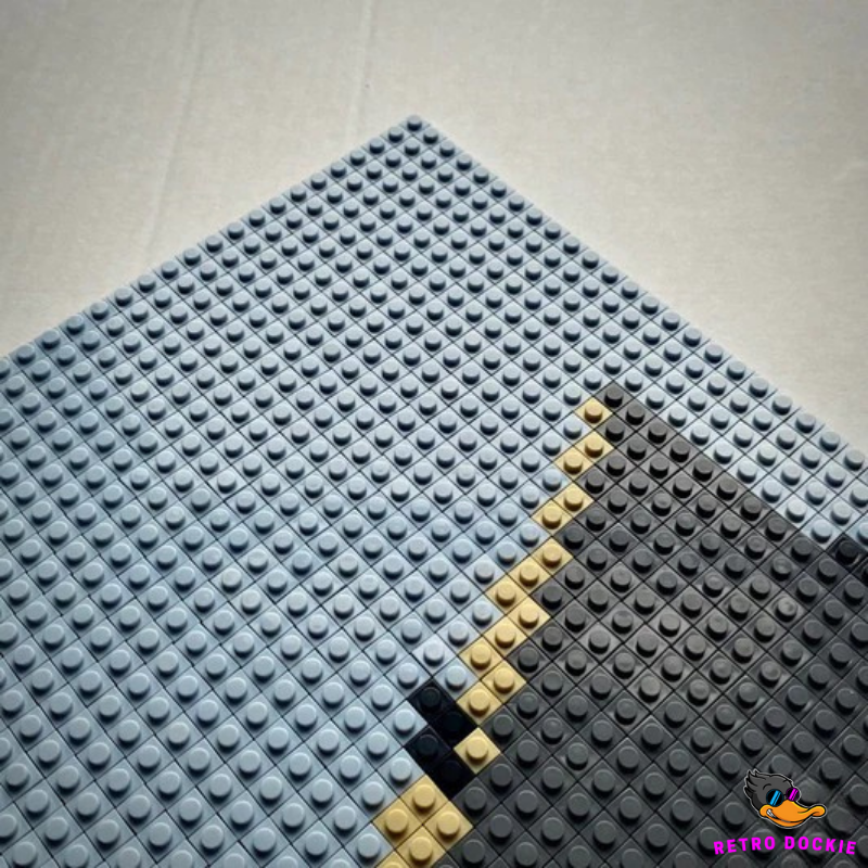 018 Buildable Brick Art