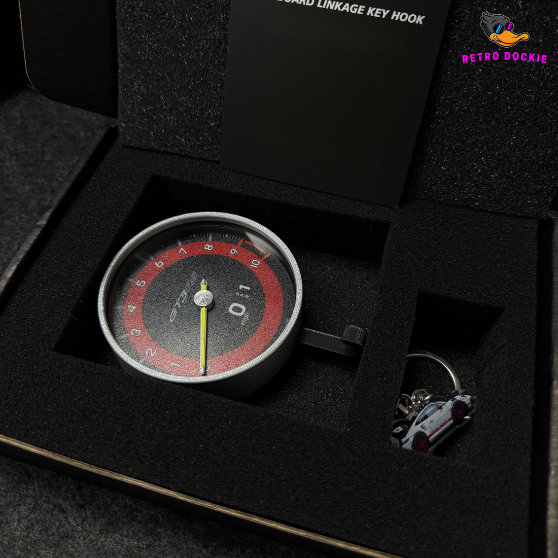 GT3RS Dashboard Key Hook