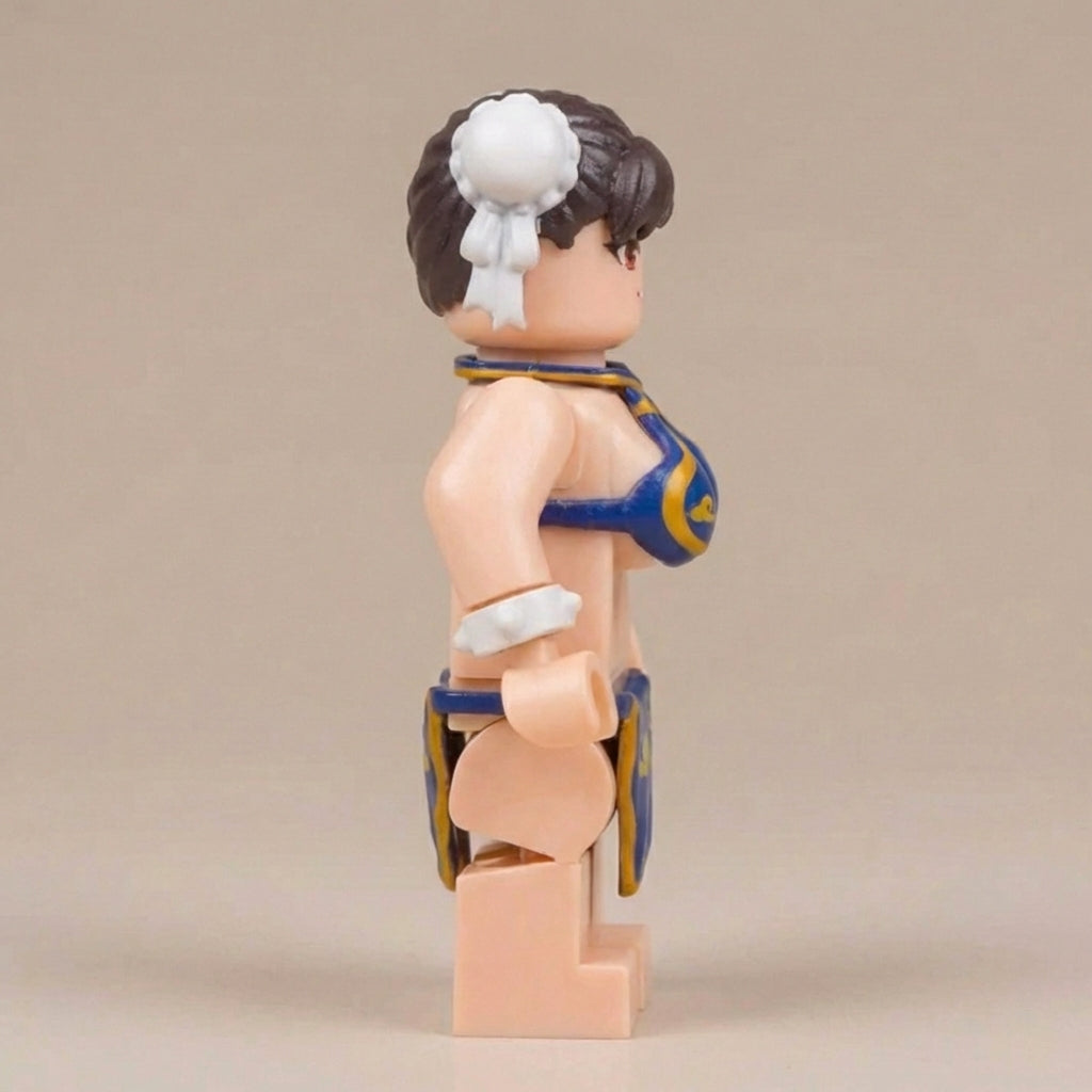 Chun-Li Busty Minifigure